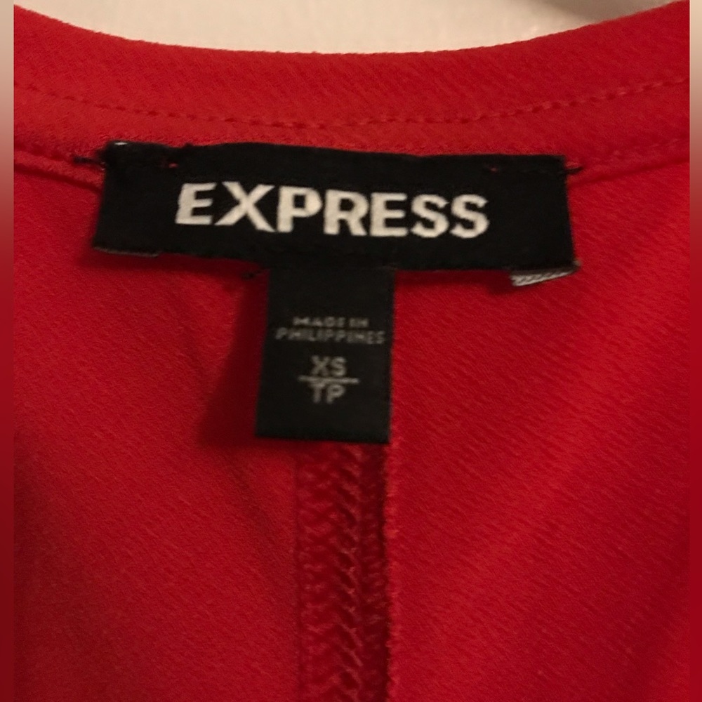 Red express tank - Picture 2 of 2